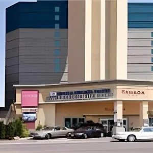 Hotel Tower At Fallsview